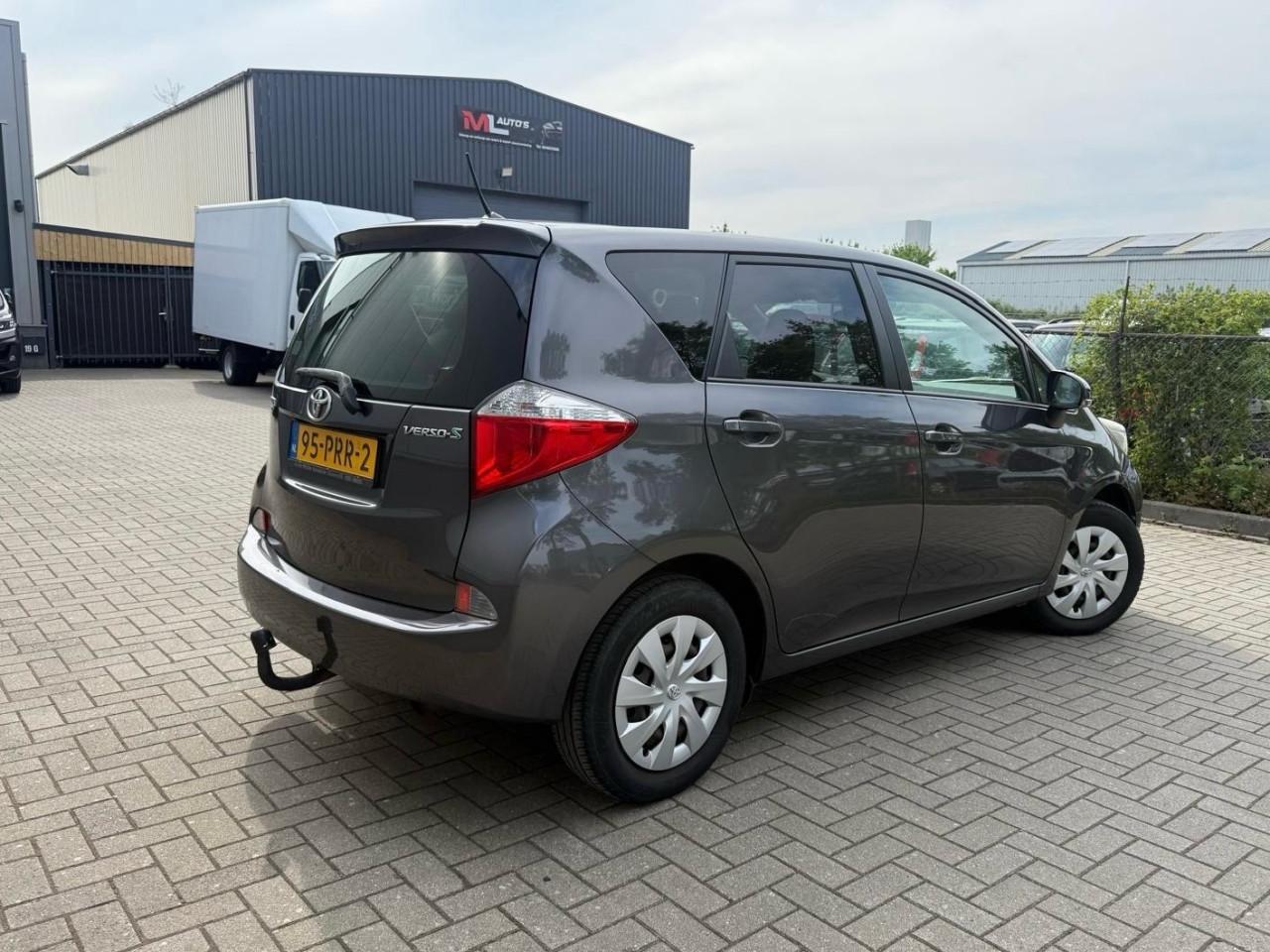 Toyota Verso-S 1.3 VVT-i Aspiration Vol Jaar Apk