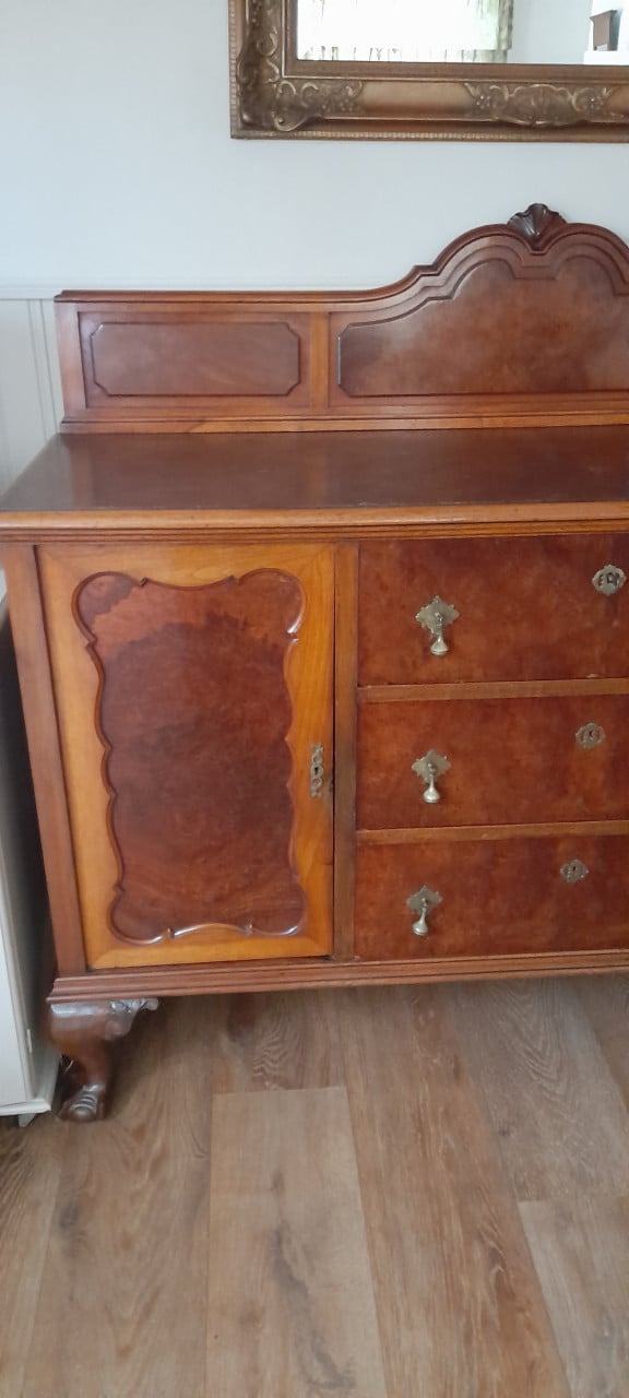 Dressoir