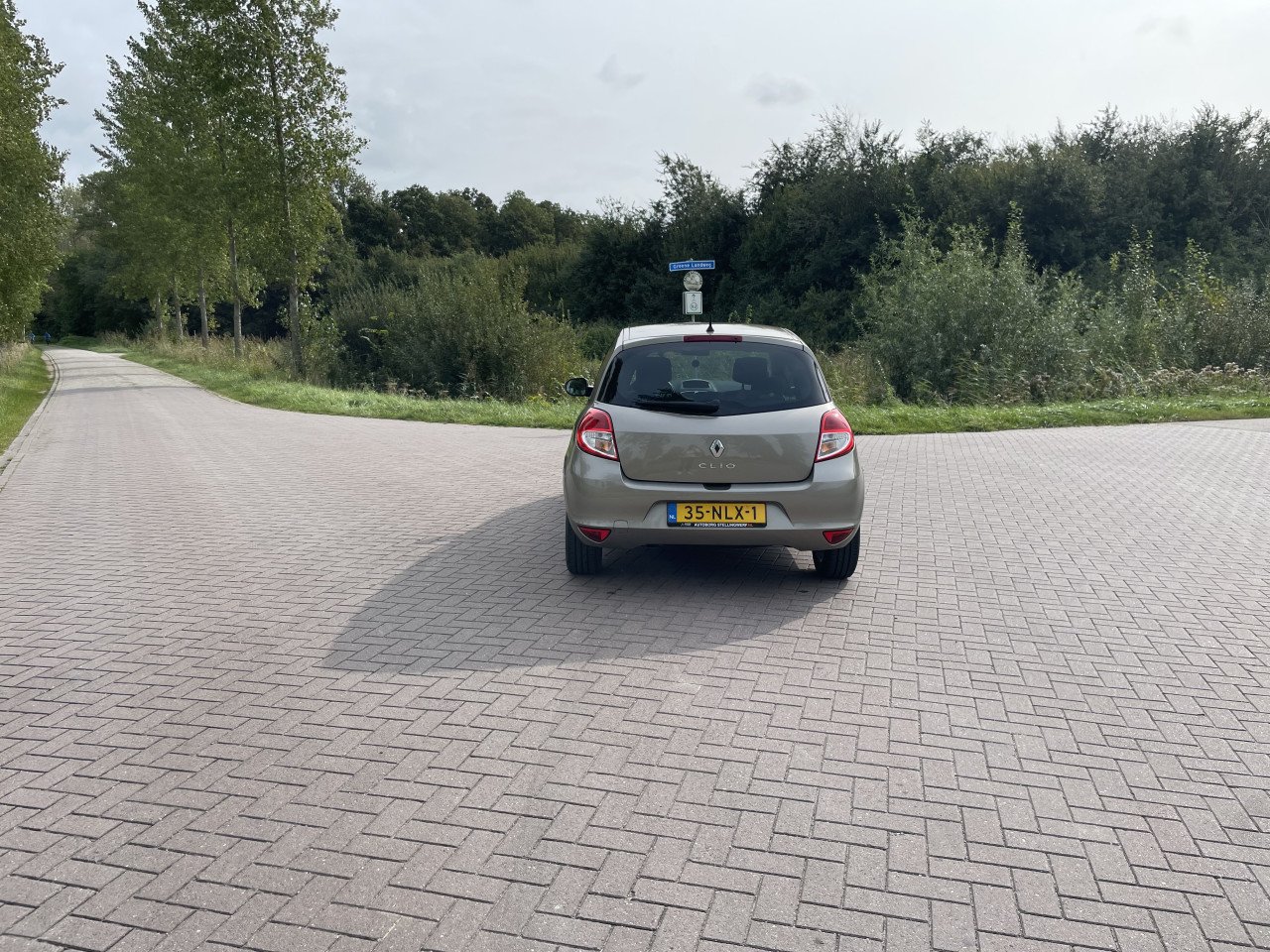 Renault Clio 1.2 Collection | 2010 | 120.000 km | €4.000