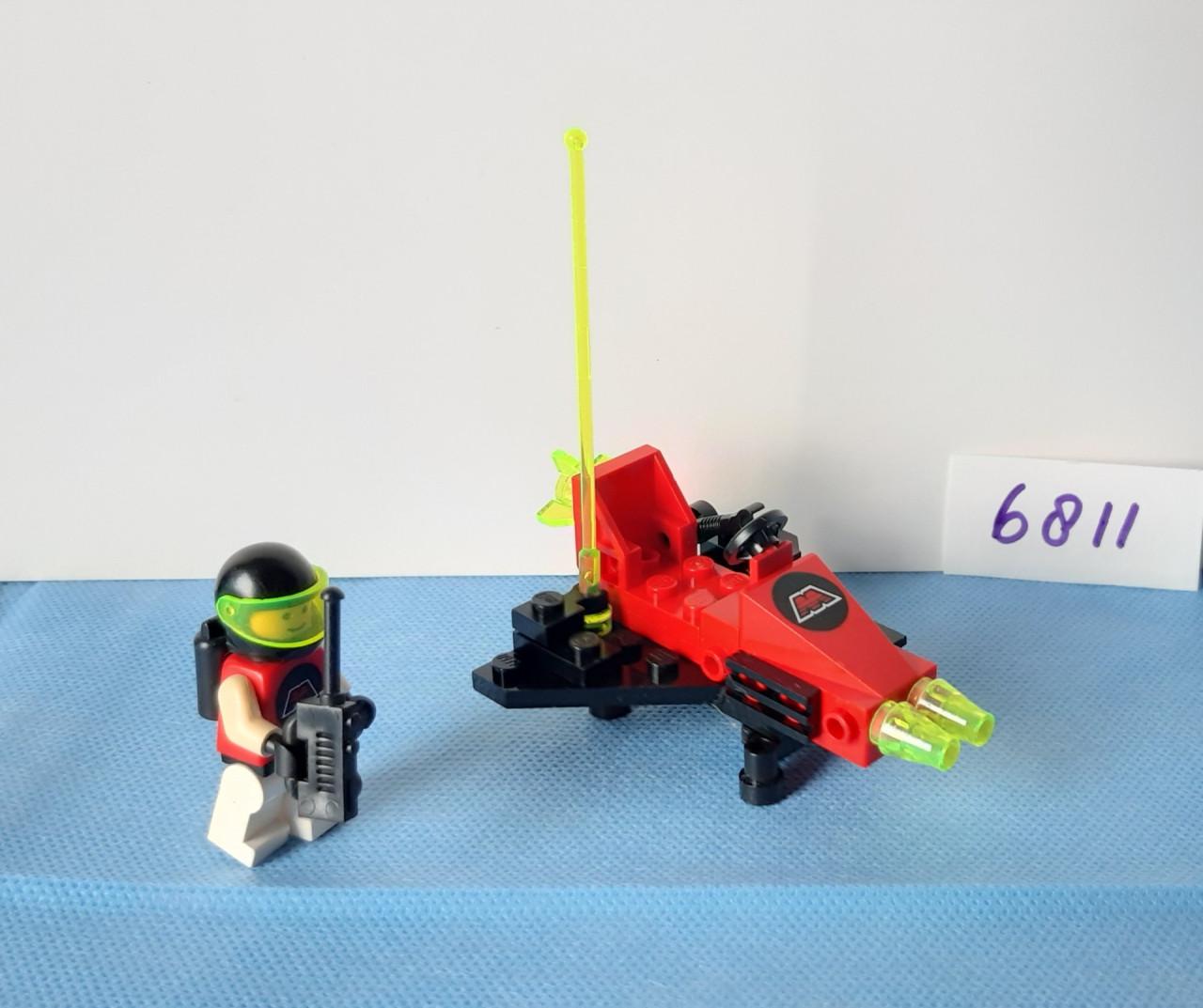 Lego Space M-Tron 6811: pulslader, charger