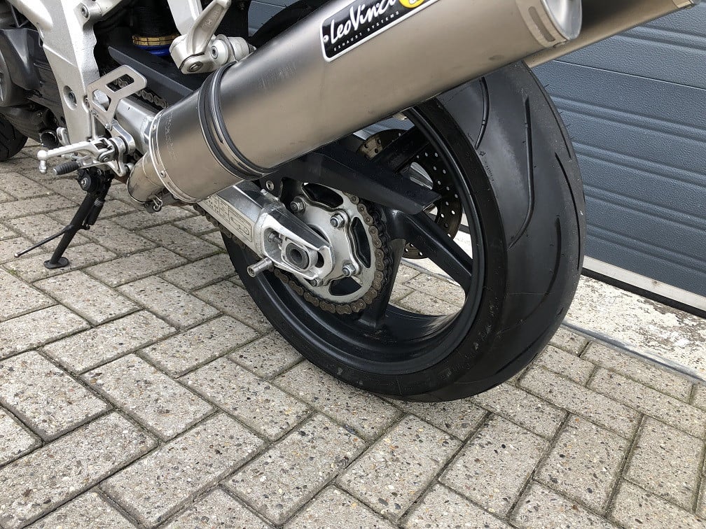 Aprilia SL1000 Falco, mooie sportieve motor, LeoVinci uitlaten €1895,-