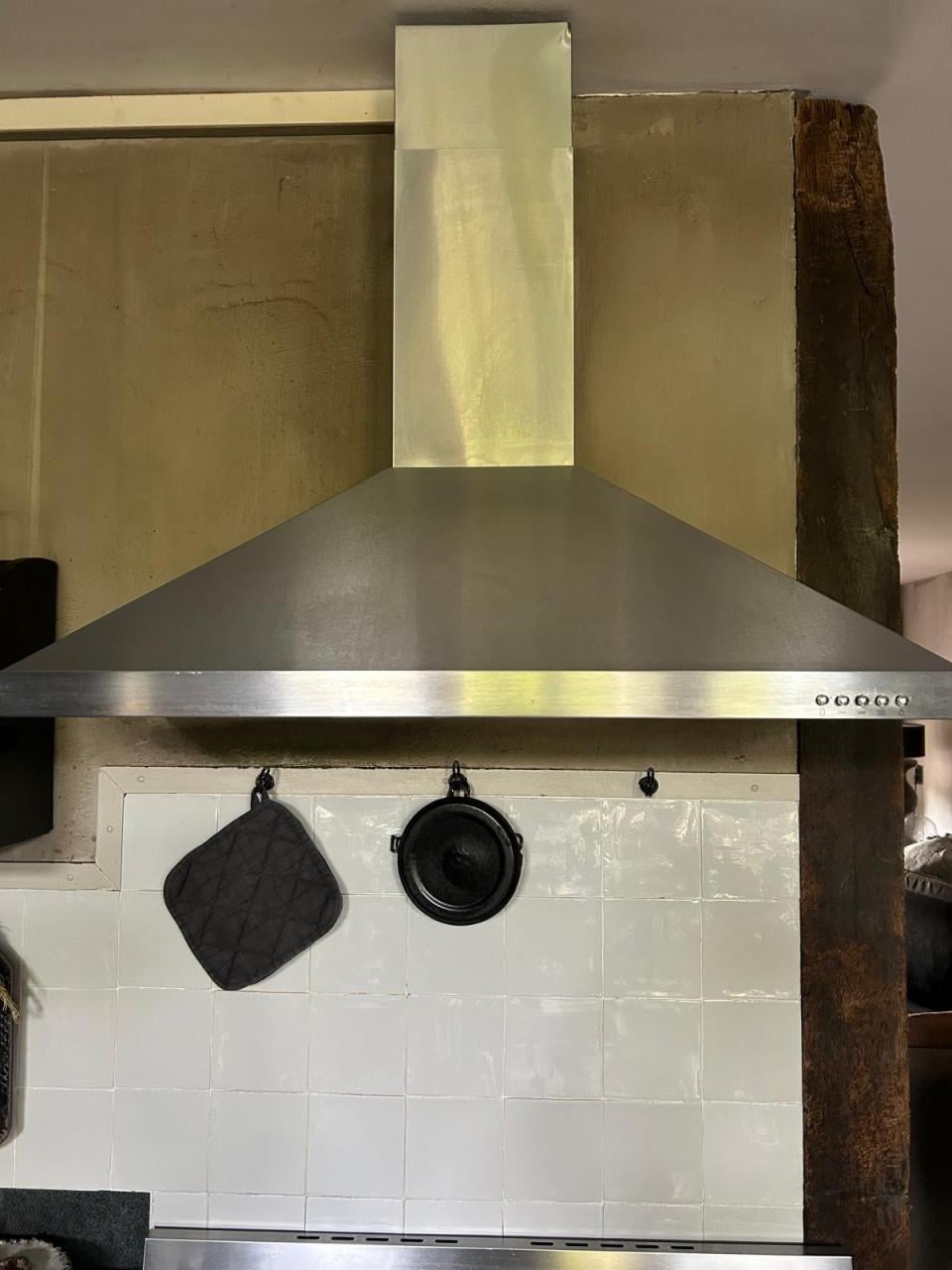 SMEG 90cm gasfornuis en afzuigkap