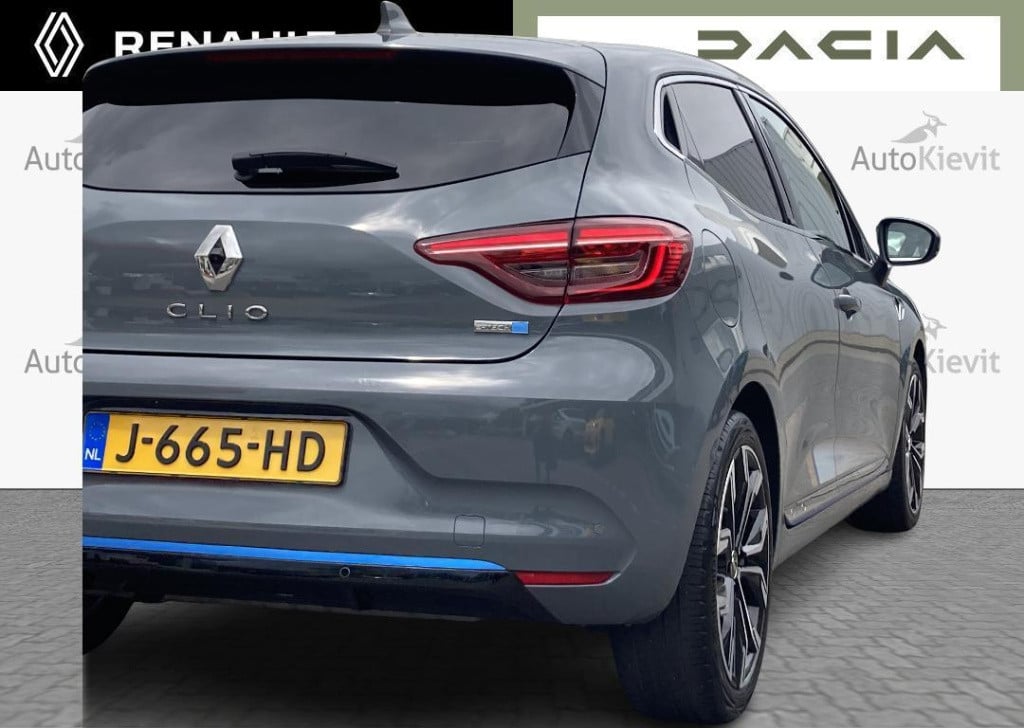 Renault Clio 1.6 e-tech hybrid 140 serie limitee e-tech