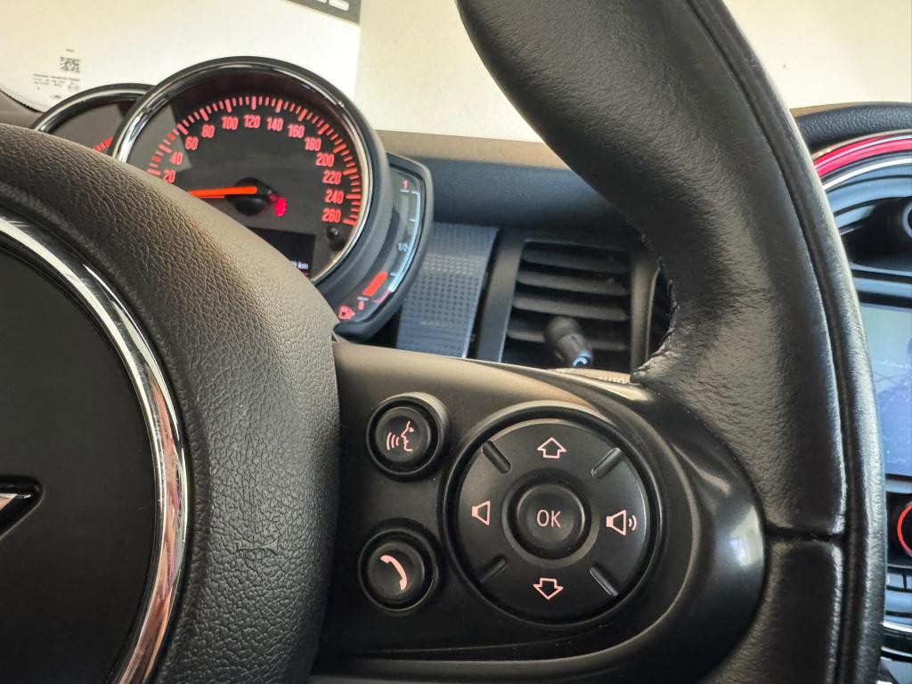 Mini Cooper mini 1.5 pepper serious business