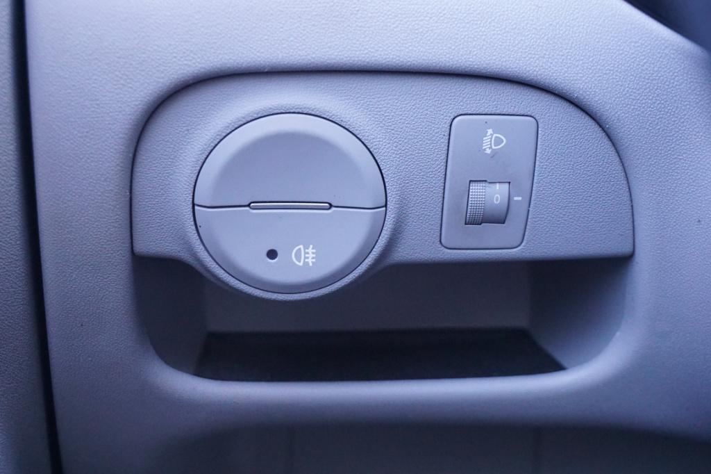 Hyundai Accent 1.6i dynamic airco / elektr. ramen / trekhaak / nap