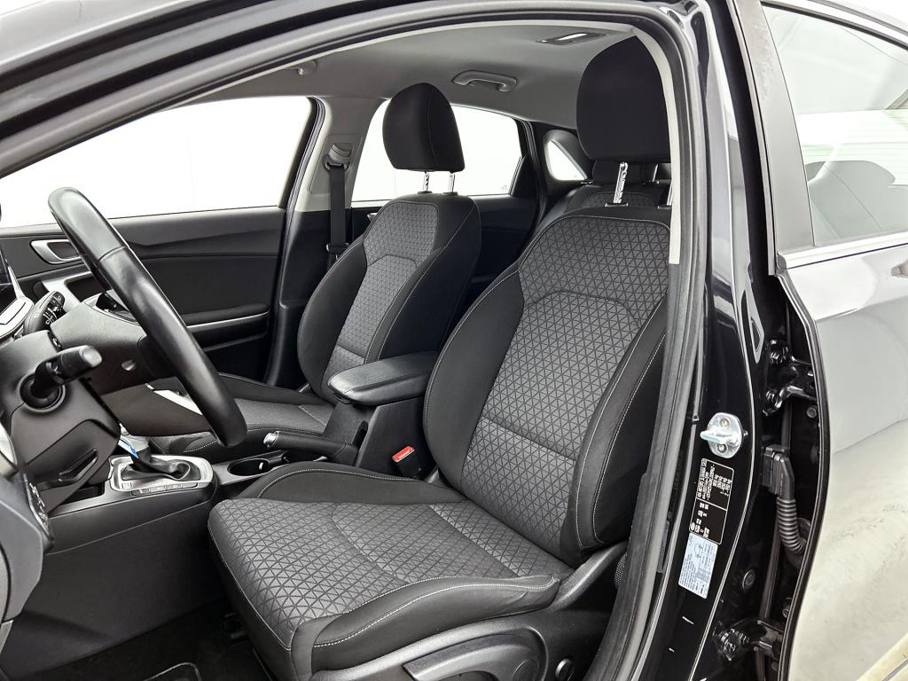 Kia Cee'd 1.4 t-gdi dynamicline automaat parkeer camera | climate control |