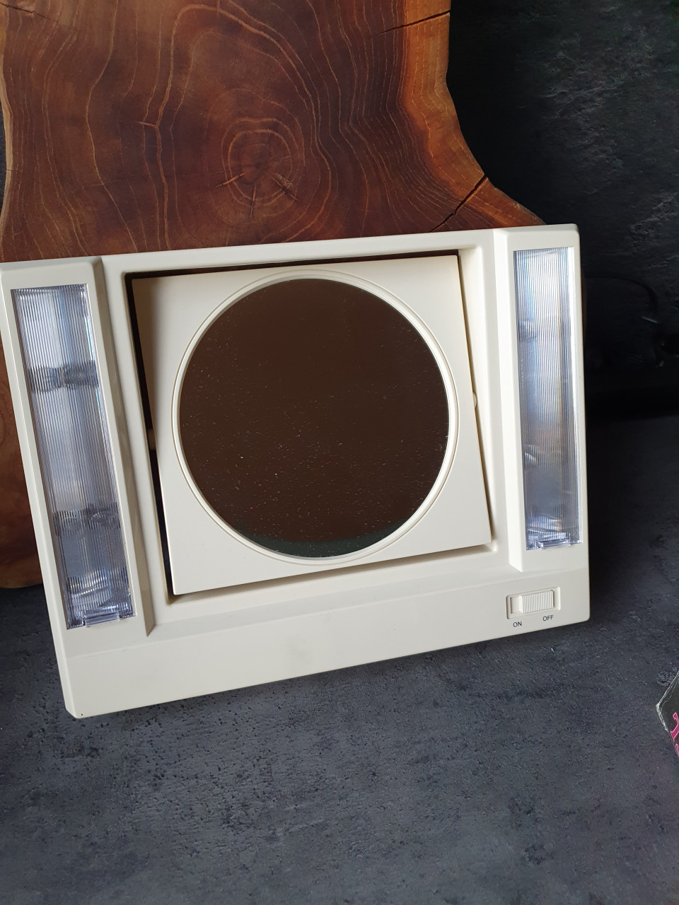 Heel mooie vintage spiegel make up spiegel met verlichting, werkende staat.