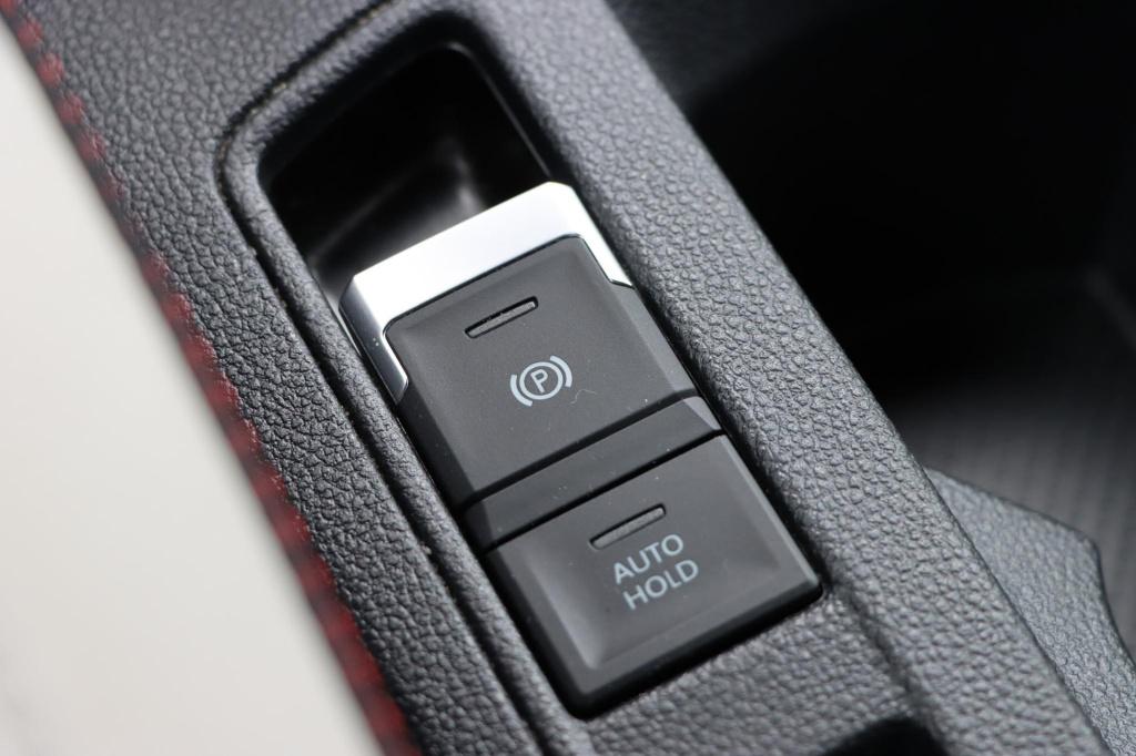Volkswagen T-roc 1.5 tsi sport 150pk