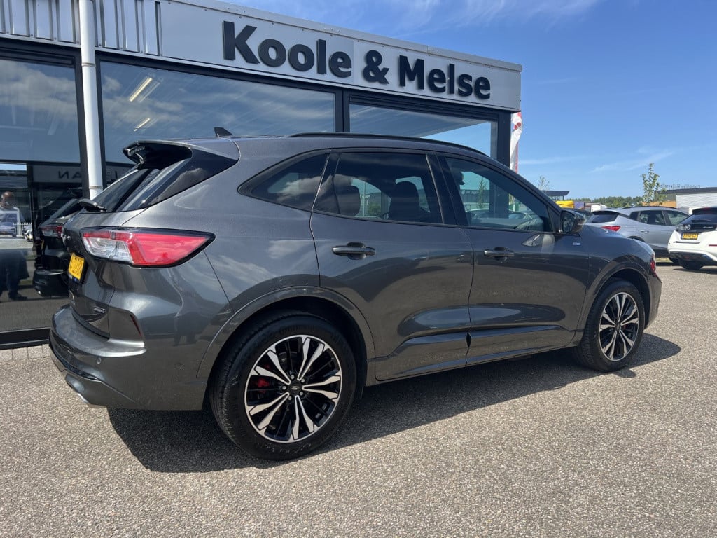 Ford Kuga 2.5 phev e-cvt 225pk st-line x , winterpack