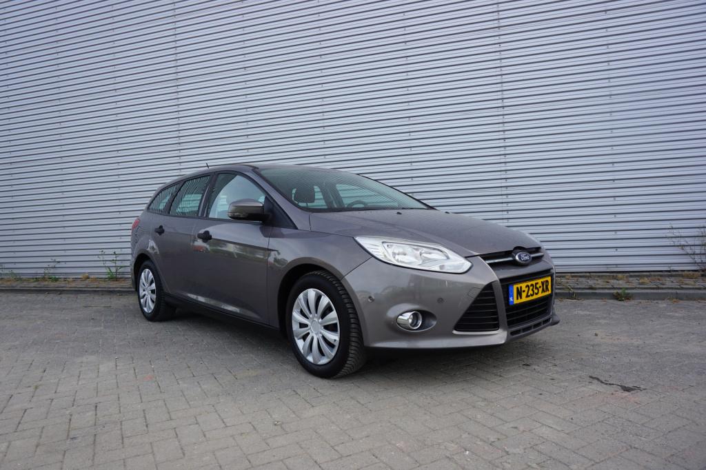 Ford Focus wagon 1.0 ecoboost edition airco / navi / cruise / carplay / ele