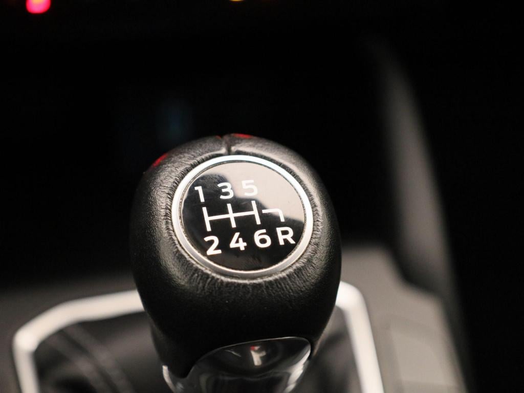 Ford Focus 1.0 ecoboost hybrid titanium x business | lmv | virtual cockpit 