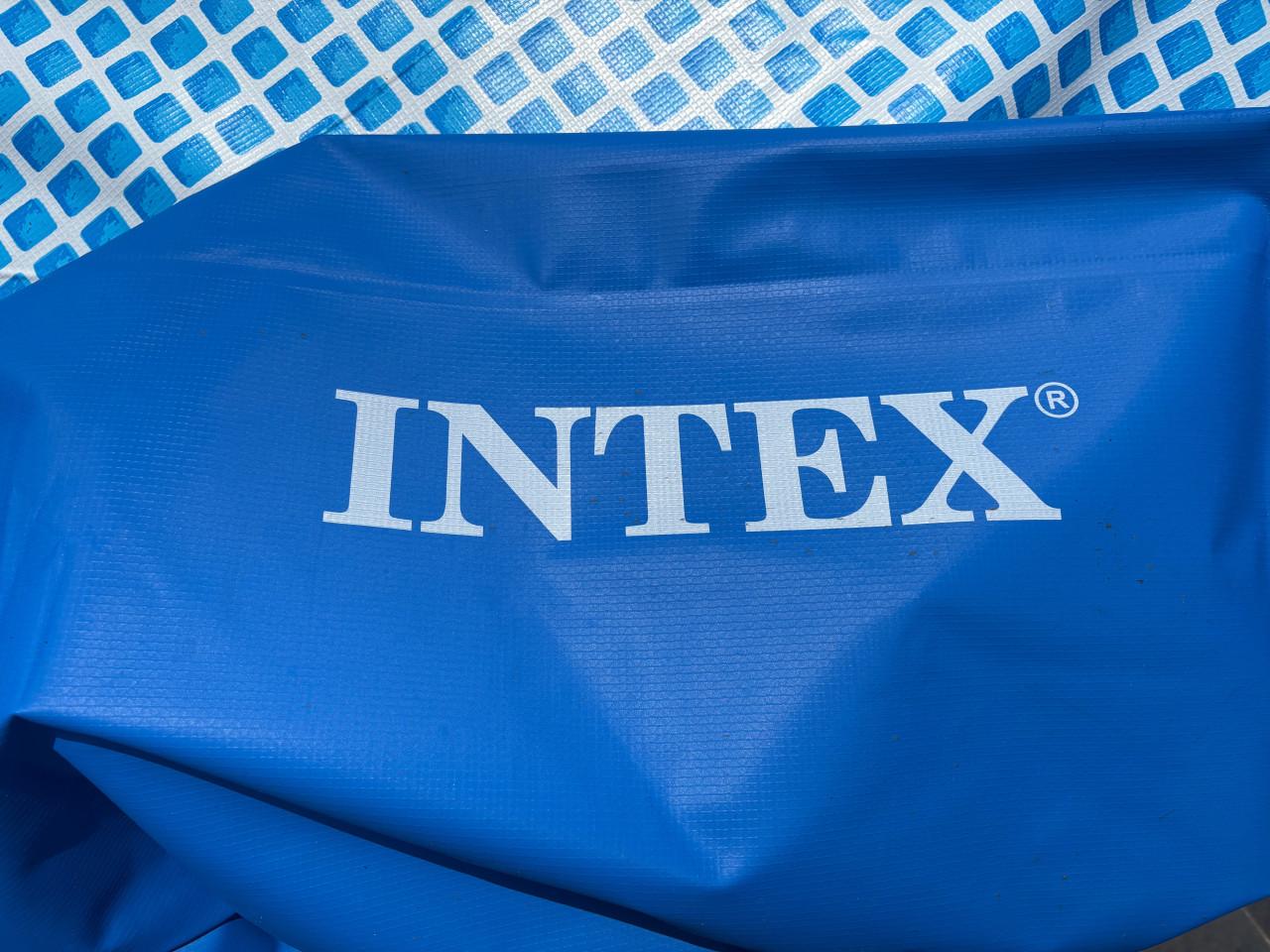 Intex zwembad met extra’s