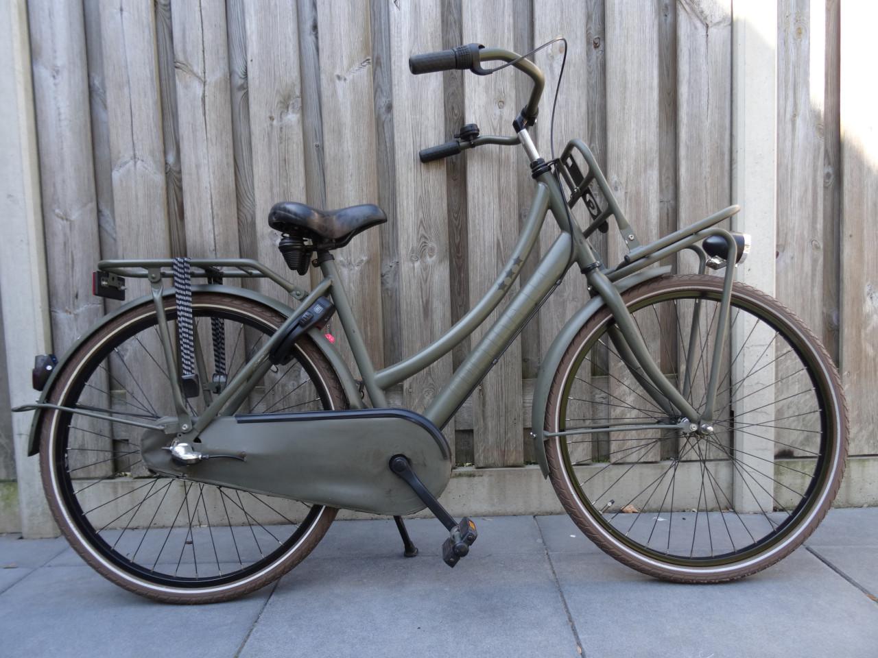 🚲 Cortina U4 Transport Meisjesfiets – 26 inch | Black Gold Matt 🖤✨