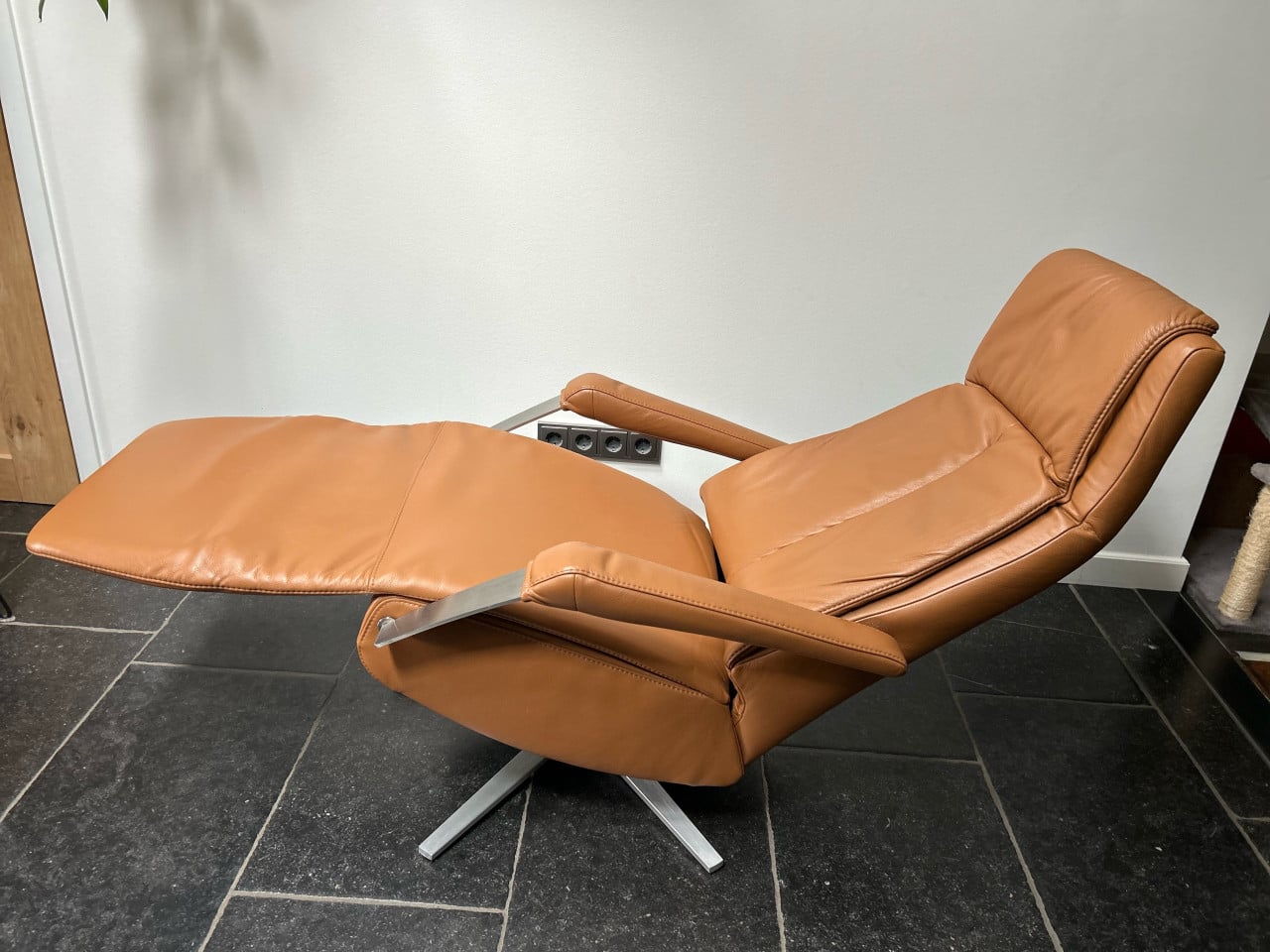 Luxe relax fauteuil, elektrisch bedienbaar met accu