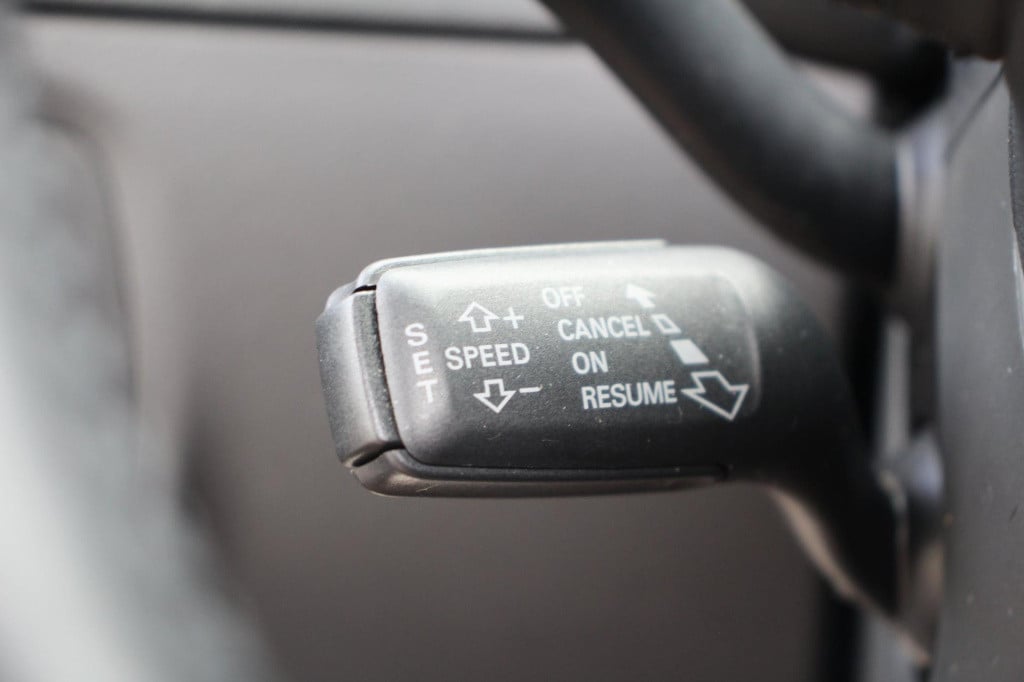 Audi TT roadster 1.8 tfsi pro line s - leder - led - elek kap - windscherm 