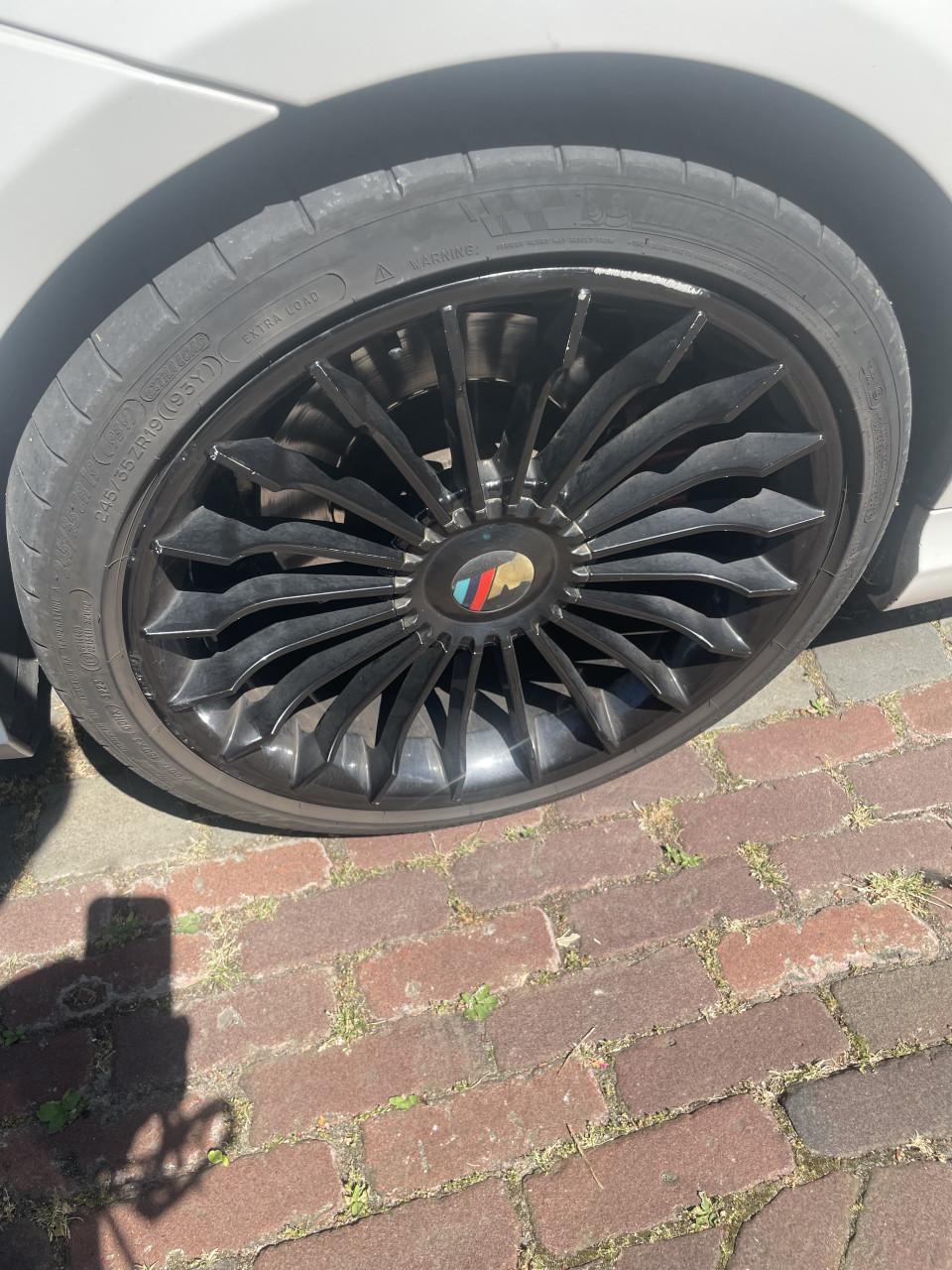 Bmw banden en velgen 19"
