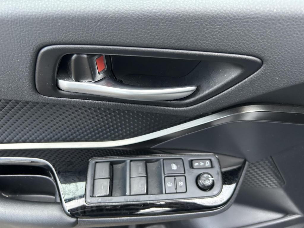 Toyota C-hr 1.8 hybrid dynamic automaat|trekhaak