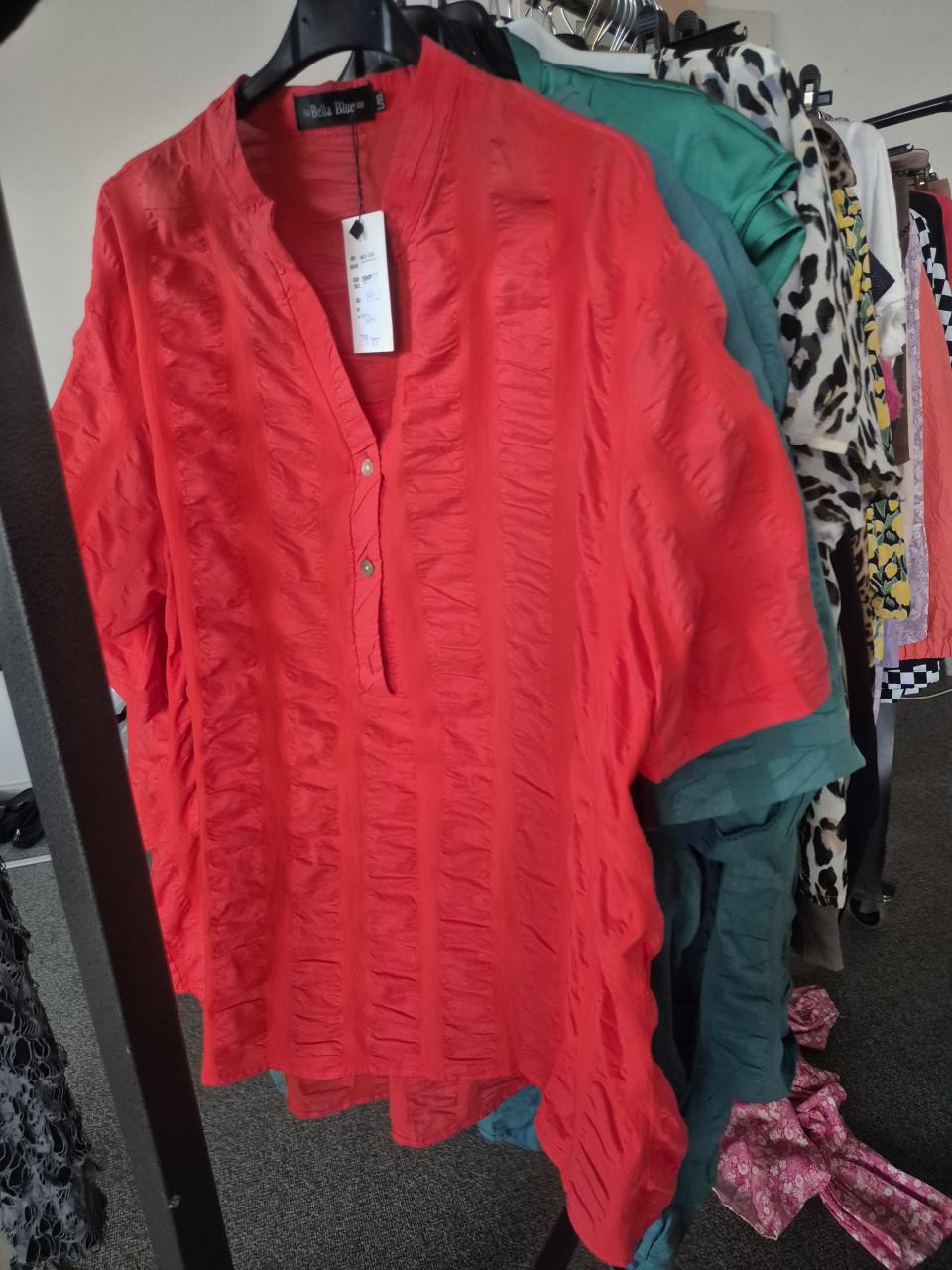 Partij nieuwe dameskleding 50 stuks