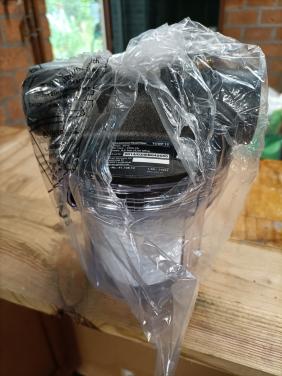 Waterfilter klein  ( nieuw in doos met patroon )