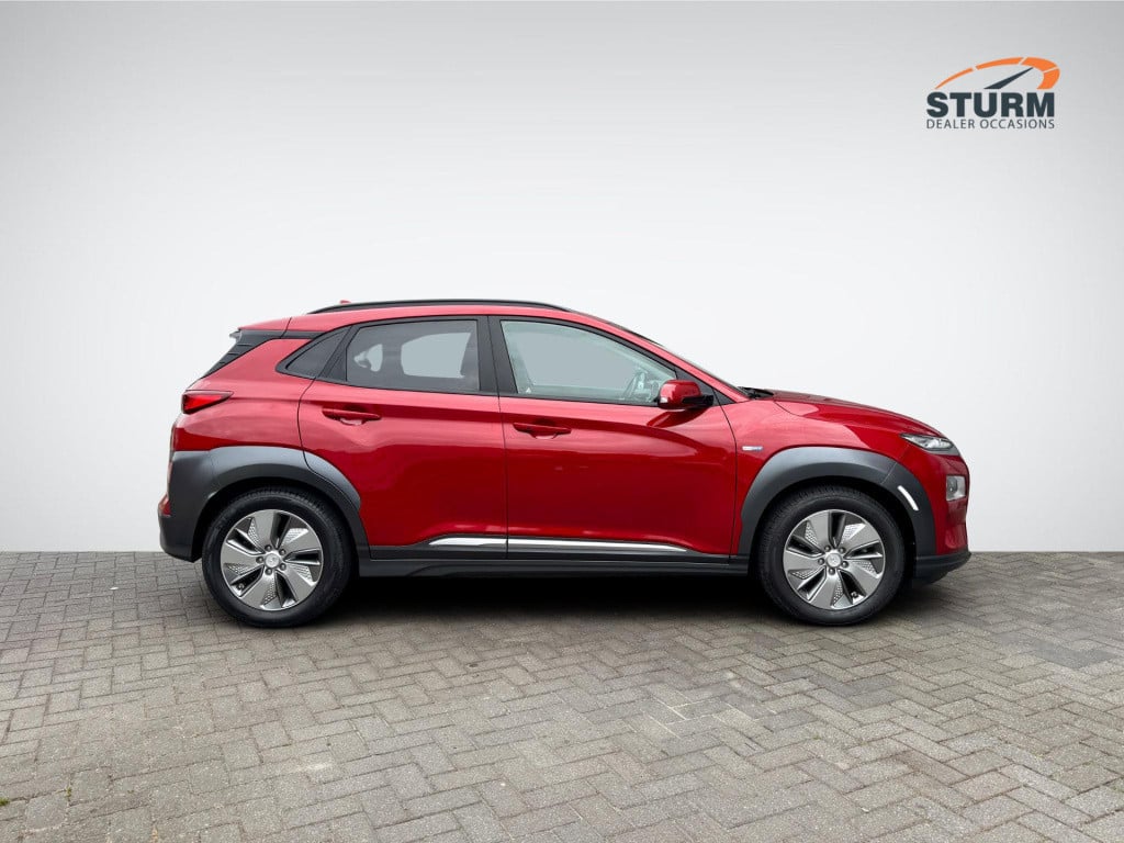 Hyundai Kona ev premium 64 kwh 3-fase lader | navigatie | stoelventilatie +