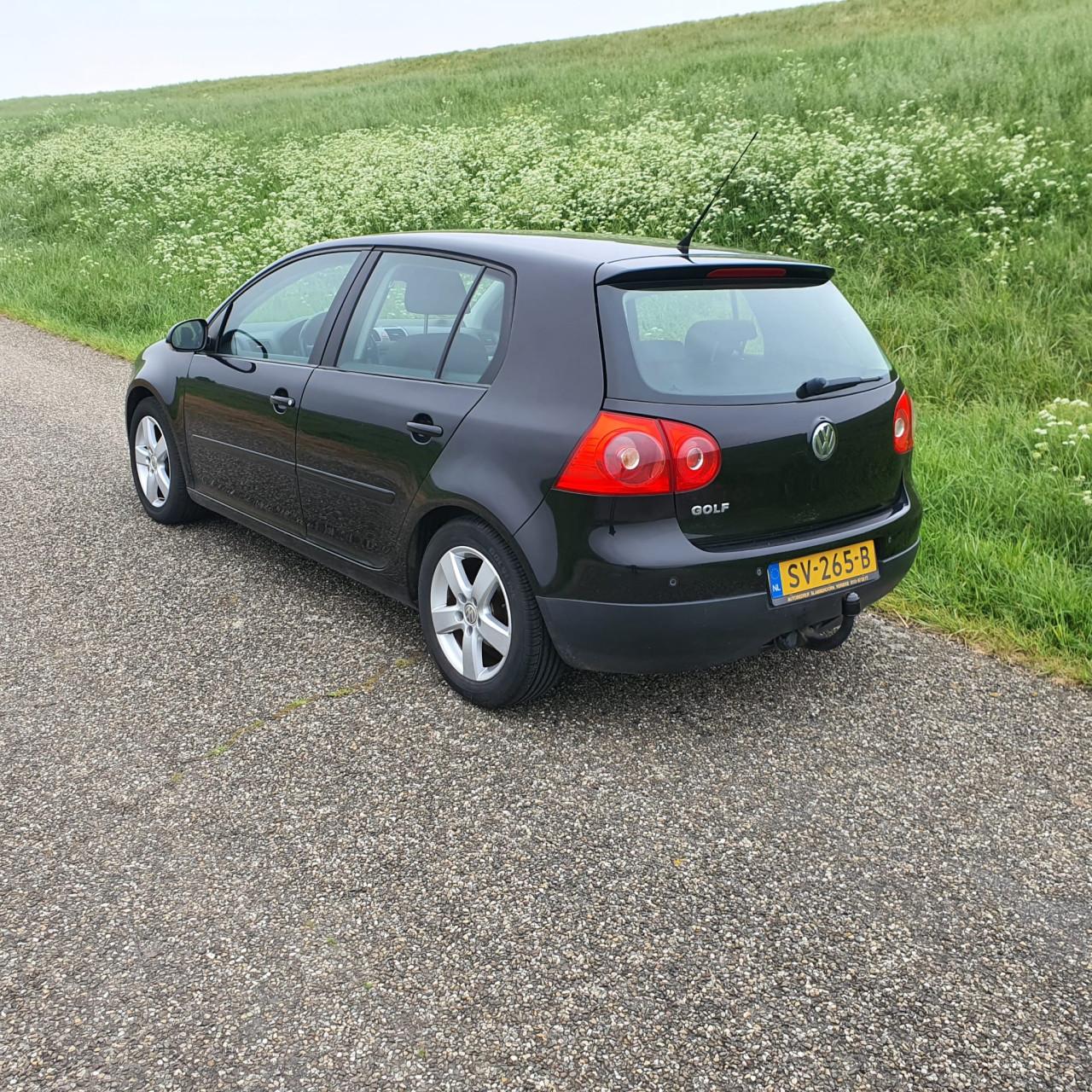 Volkswagen Golf 1.6 FSi Trendline 5 deurs