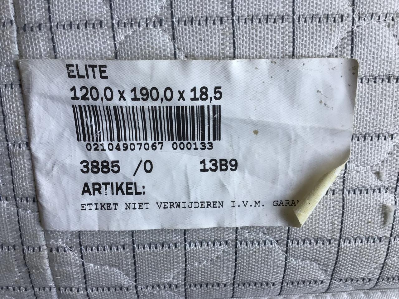 Vintage Bed “ Twijfelaar”