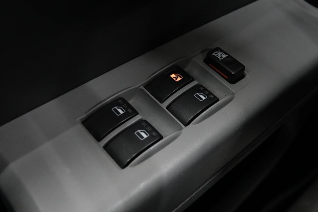 Daihatsu Sirion 2 1.0-12v premium | airco | aux |