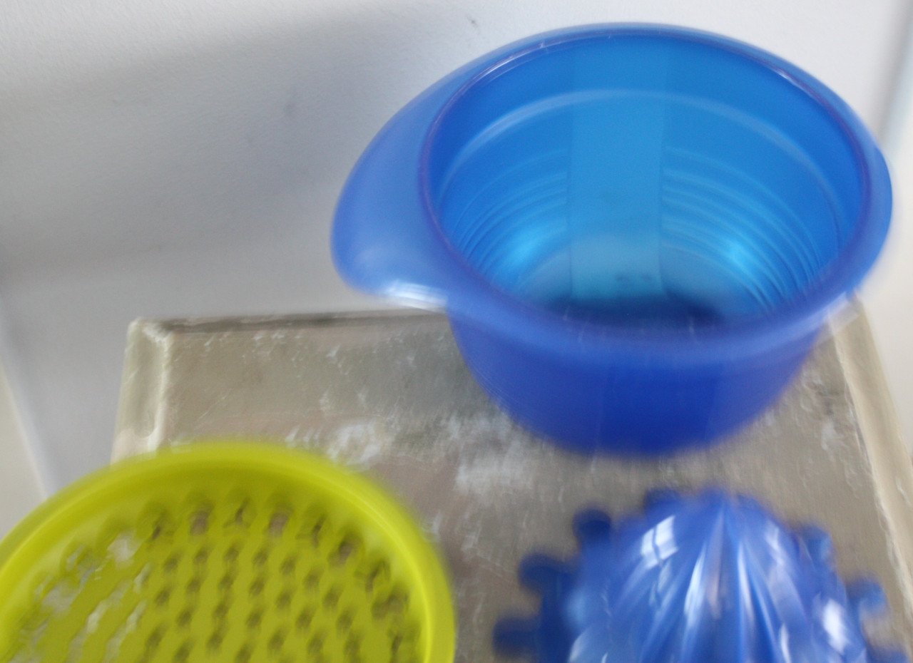Tupperware Combiplus Kom 650 ml. Citruspers en Rasp