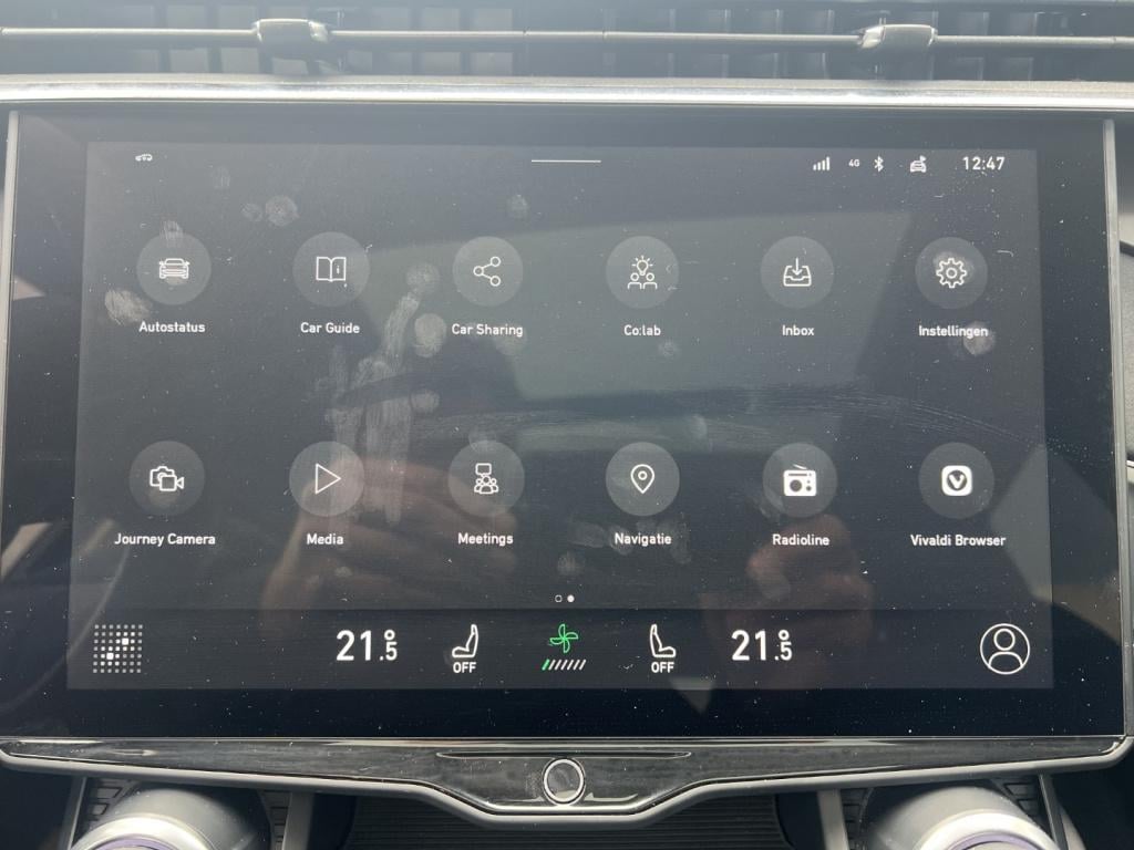 Lynk & Co 01 1.5 261pk phev plug inn hybrid , trekhaak ,pano dak,car play