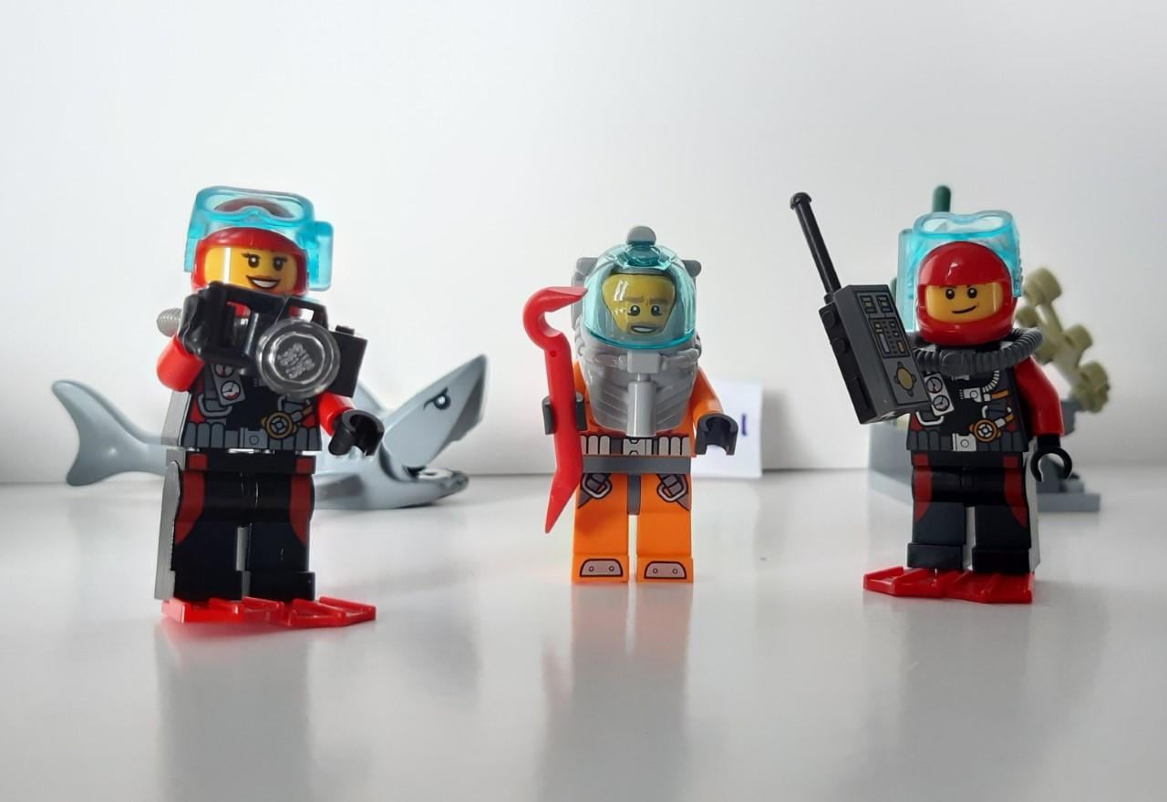 LEGO City 60091: Diepzee Starter Set,3 minifiguren + haai, boekje  + doos