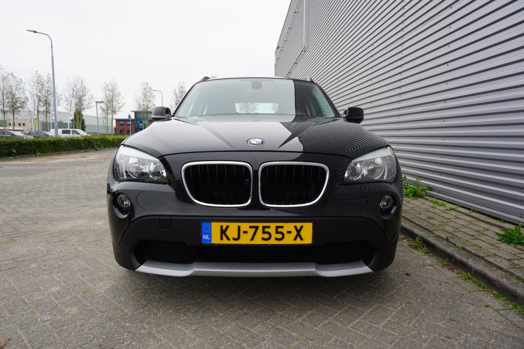 BMW X1 xdrive20d executive automaat - climate / navi / cruise / leder / sto