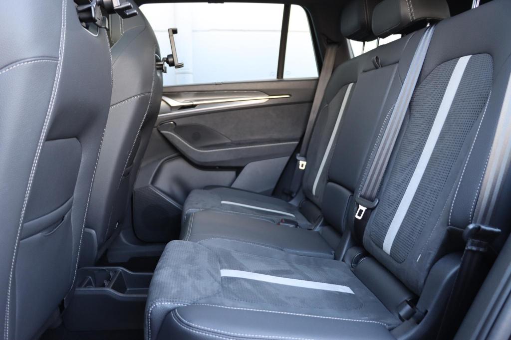 Skoda Kodiaq 1.5 tsi phev sportline business | 360 graden camera | pano | h