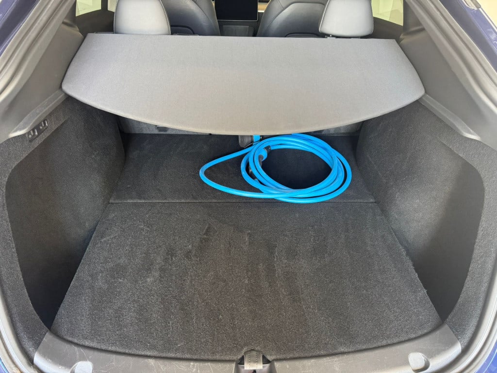 Tesla Model Y rwd 58 kwh