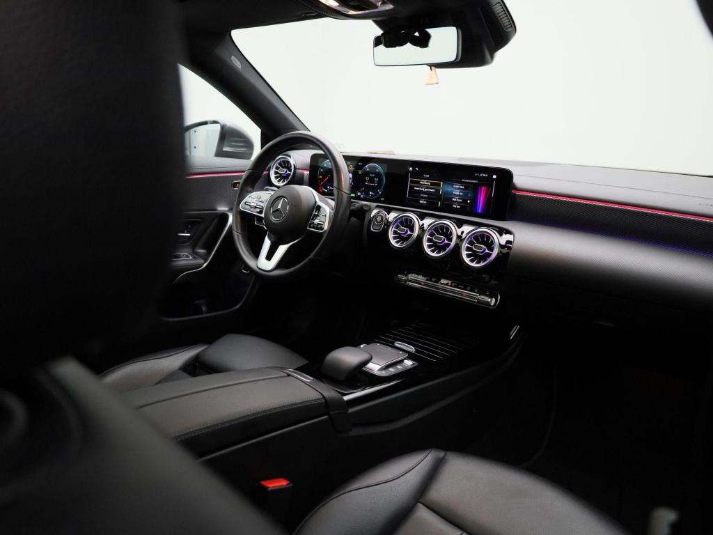 Mercedes-Benz Cla shooting brake 250 e premium plus | automaat | stoel verw