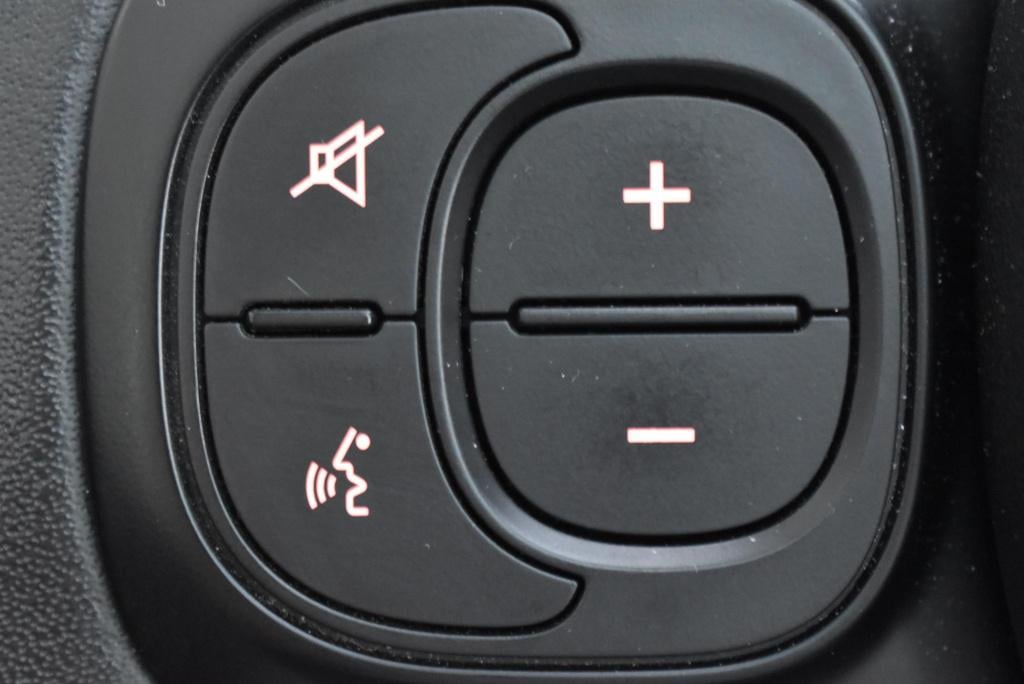 Fiat 500 hybrid launch edition