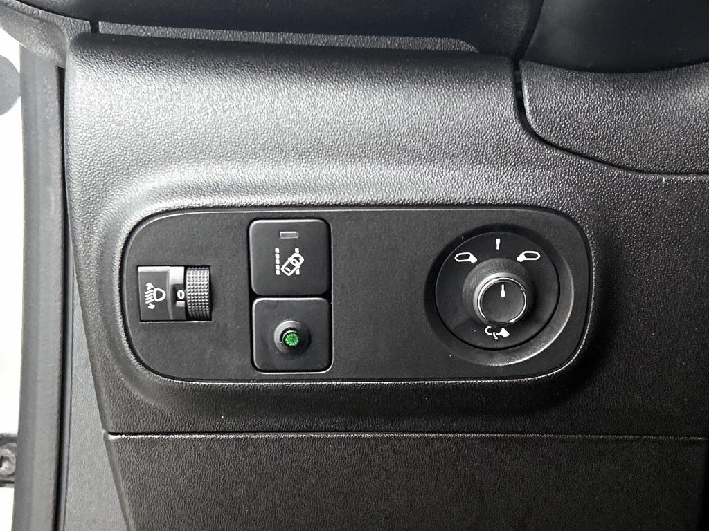 Citroen C3 83 pk feel | rijklaar | navigatie | climate control | apple carp