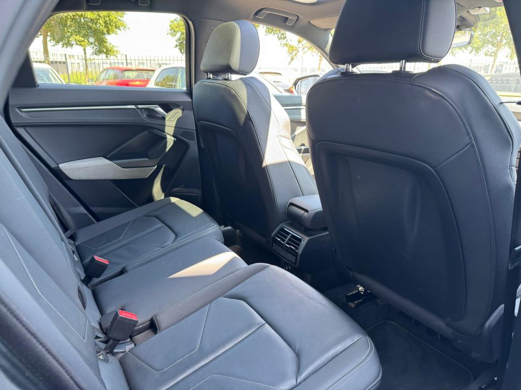 Audi Q3 sportback 35 tfsi s-line 3x * panoramadak * lederen sportstoelen * 