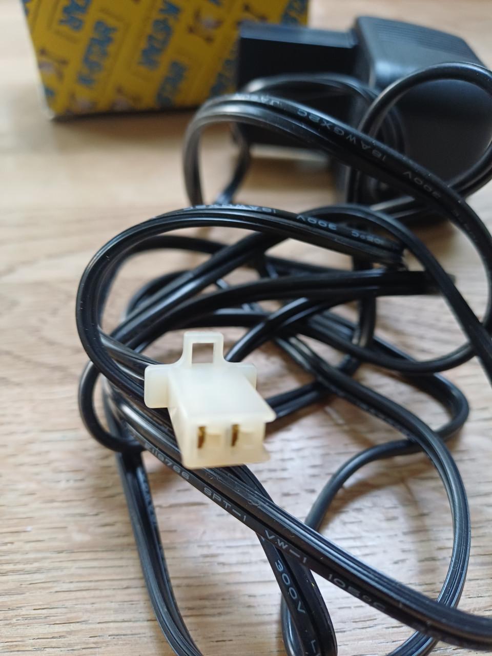 AC-DC Adaptor AD-1200300DV, oplader met 2-pins T-stekker