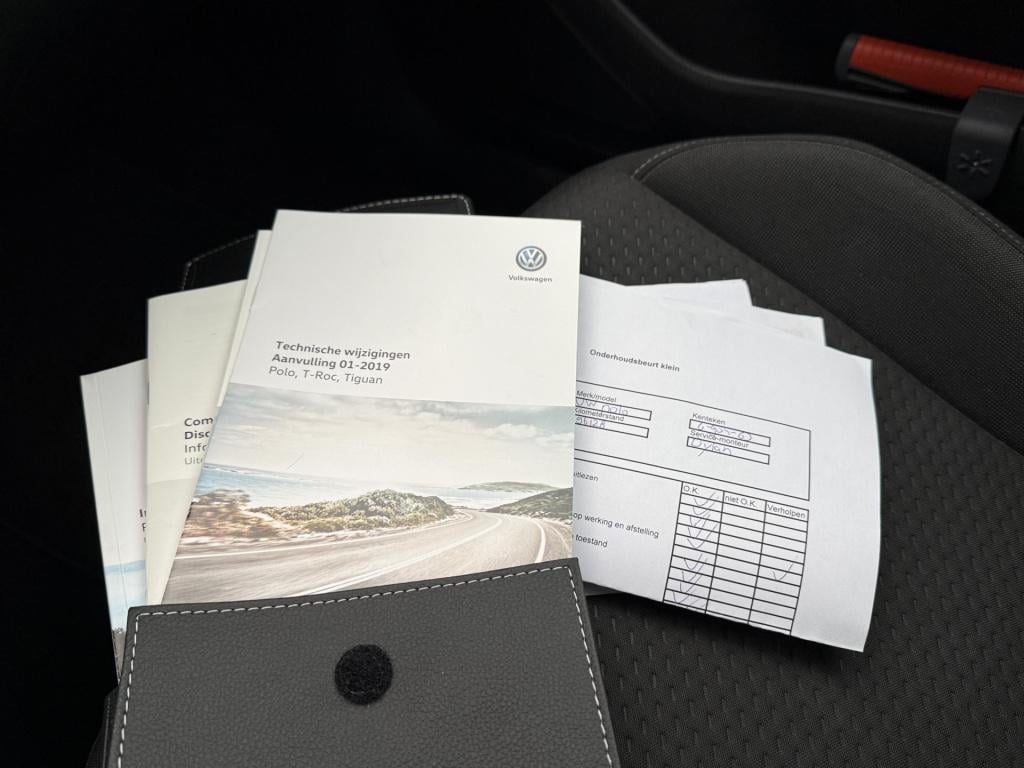 Volkswagen Polo 1.0 mpi comfortline | org. nl | cruise | navi | carplay