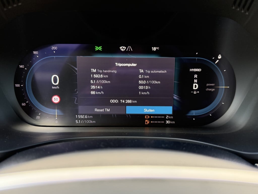 Volvo XC60 t8 455pk recharge plus dark| panodak| adap.cruise| trekhaak| ca