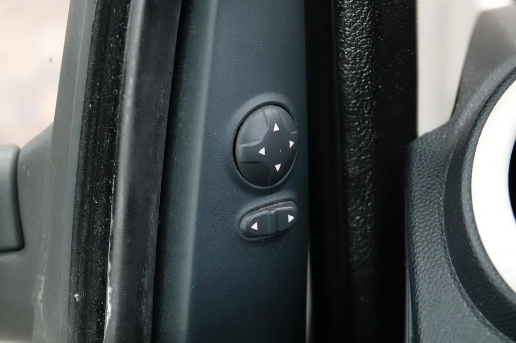 Ford KA 1.2 comfort | airco | 14 " |