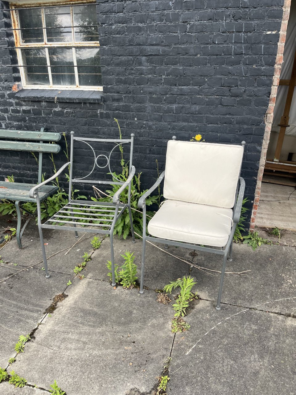 Metalen tuinstoelen met kussens