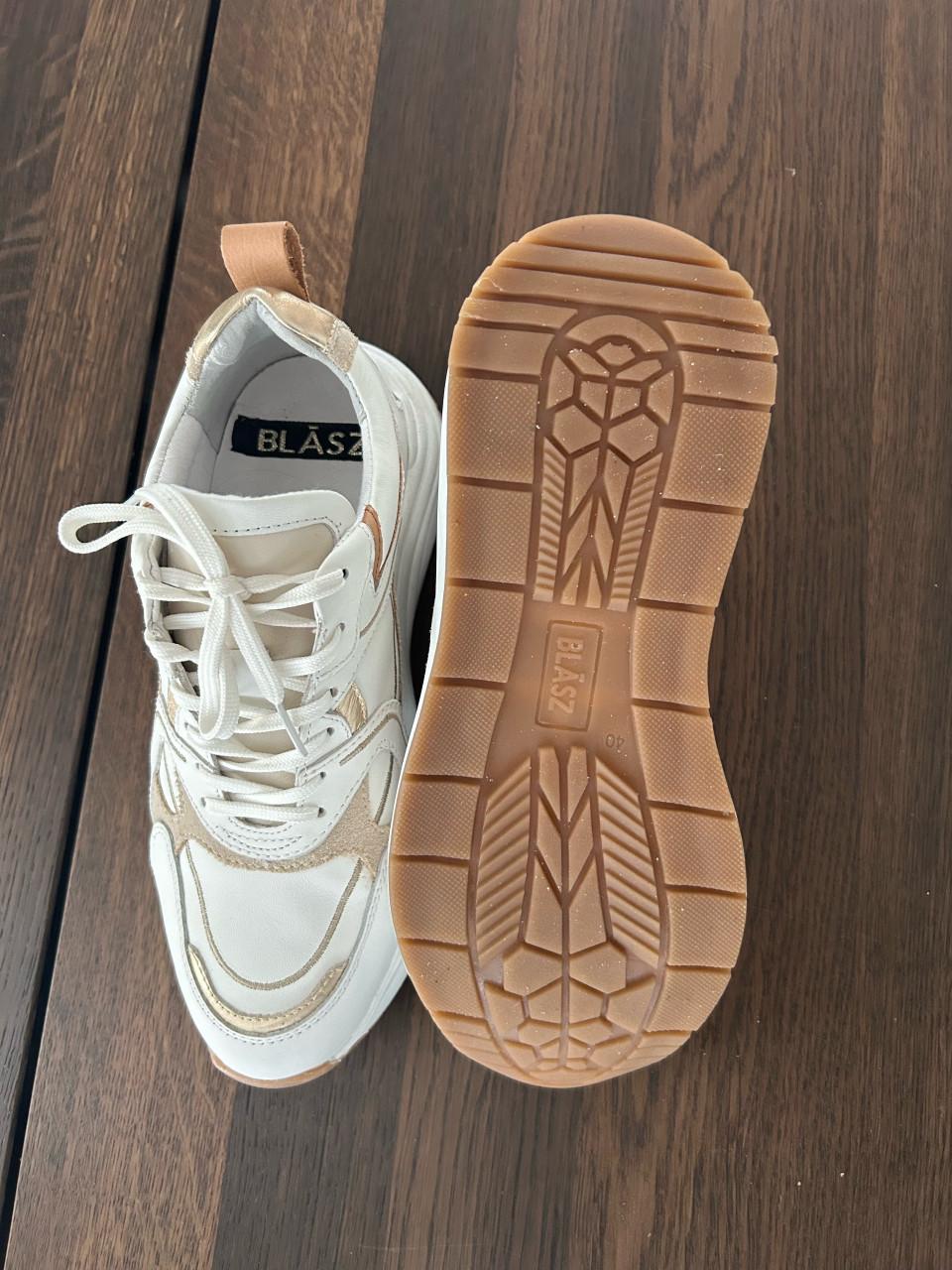 Sneakers wit 40 NIEUW!