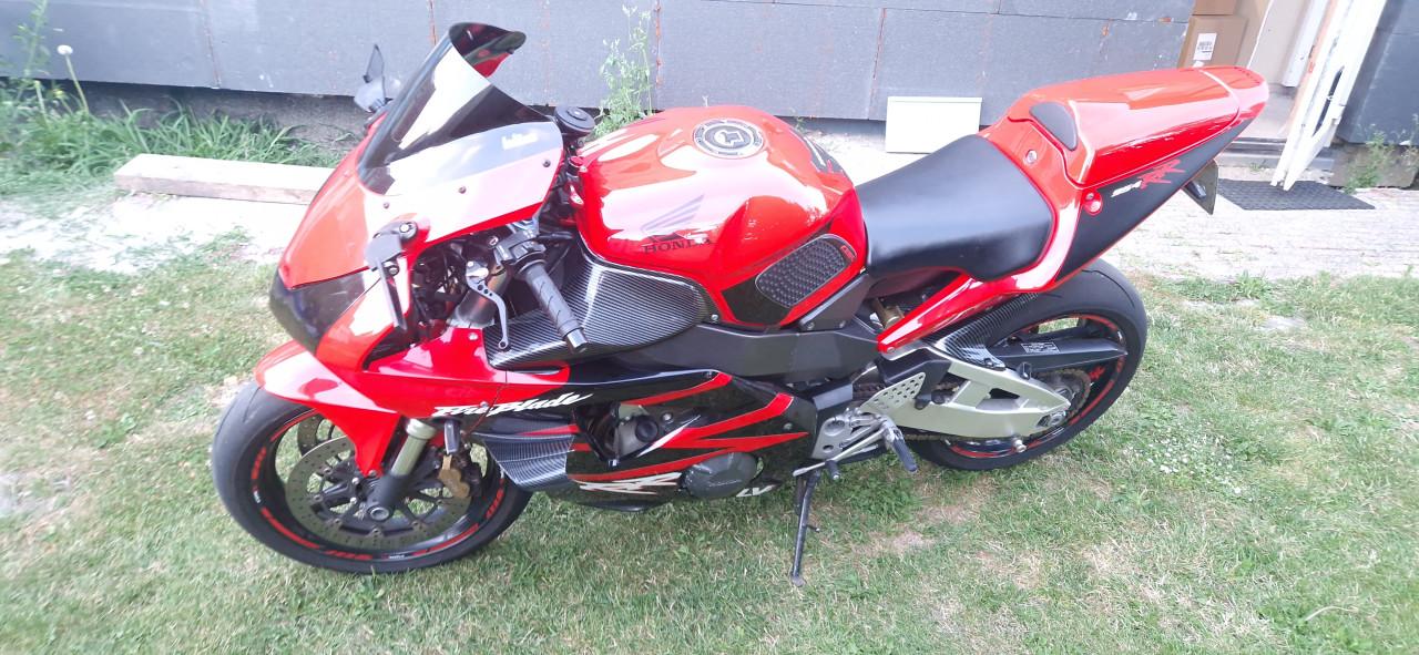 Honda CBR 954rr Fireblade