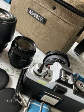 Minolta camera met originele tas en 2 lenzen