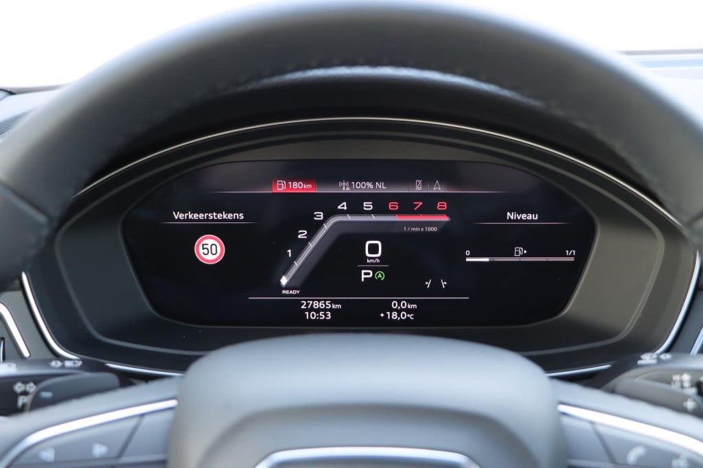 Audi A4 avant 35 tfsi s edition | pano | leder | memory