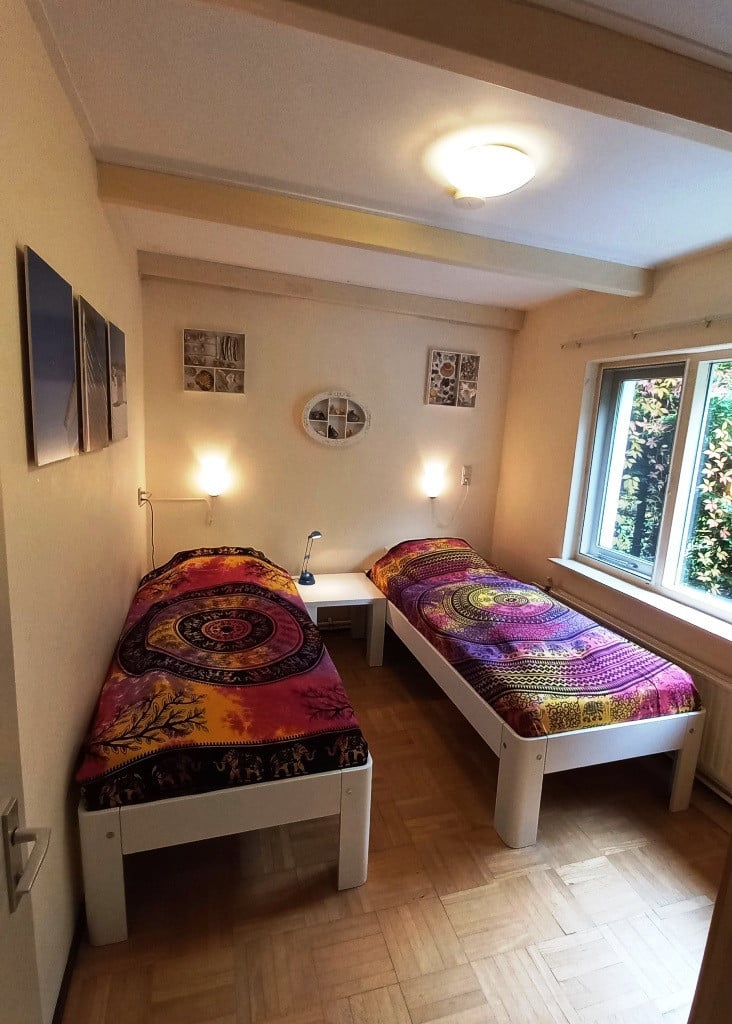 Tijdelijk verhuur Grote vakantiewoning met tuin, Haamstede vanaf 1 november