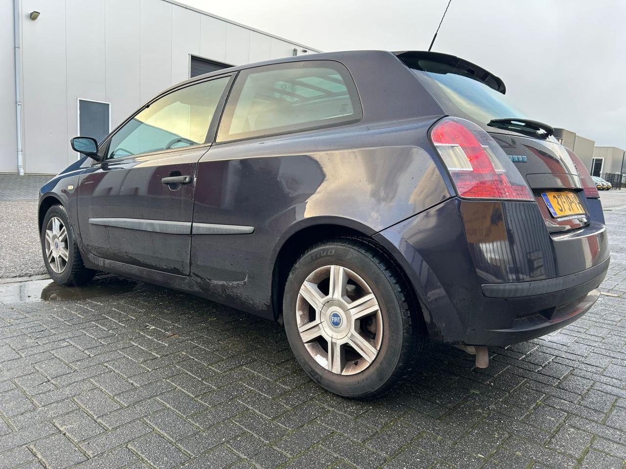 Fiat Stilo 1.2-16V Active NIEUWE APK! SLECHTS 72500KM!