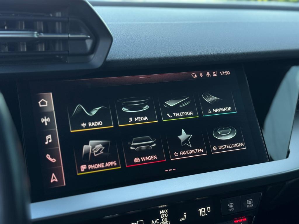 Audi A3 sportback 40 tfsi e s edition * stoelverwarming * keyless * trekhaa