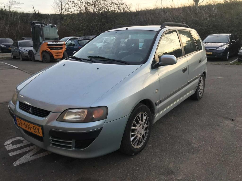 Mitsubishi Space Star 1.6 shogun se